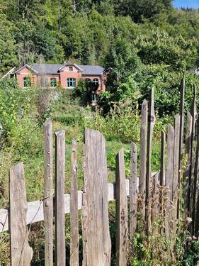 Foto - Haus Villa riesen Grundstück Stadtrand Pferde Garten alte Fabrik