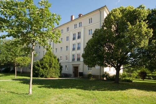 Foto - 2-RWE in Uninähe mit Top-Verkehrsanbindung!