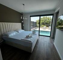 Neue Apartments mit privatem Pool oder Jacuzzi - Kolbermoor
