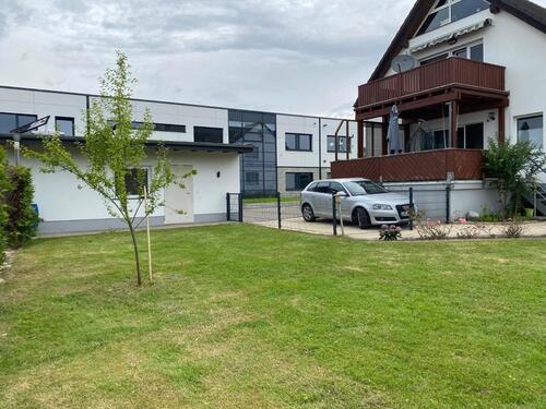 Foto - Wohnen wie im eigenen Haus – mit großer Terrasse und Garten