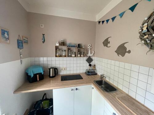 Foto - Singlewohnung im Hochparterre mit Küche !