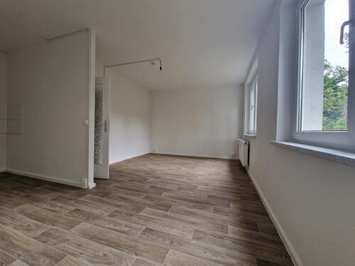 Foto - Frisch renoviert bis Juli – neue Wohnung bald verfügbar !