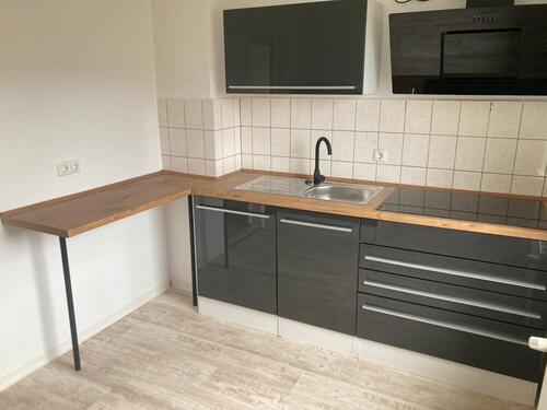 Foto - Helle, renovierte 3 Zimmerwohnung inkl. Küche + eigenem Garten