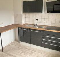 Helle, renovierte 3 Zimmerwohnung inkl. Küche + eigenem Garten - Borna