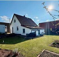 Charmantes, kleines Haus mit Garten & Garage zu verkaufen - Rehburg-Loccum