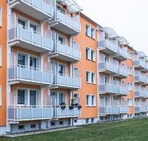 Erstes gemeinsames Zuhause: helle 3-Zimmer-Wohnung, modern saniert - Zittau