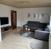 Geschmackvolle 1,5-Zimmer-Hochparterre-Wohnung mit Balkon und EBK - Eschenbach