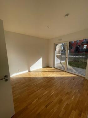 Foto - 2 Zimmer Berlin - 6.000,00&nbsp;EUR Kaltmiete, ca.&nbsp; 40,60&nbsp;m&sup2;