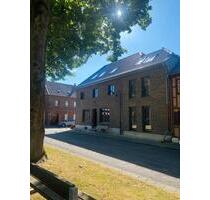 Helle 2-Zimmer Wohnung in Bergheim Rheidt am Dorfplatz