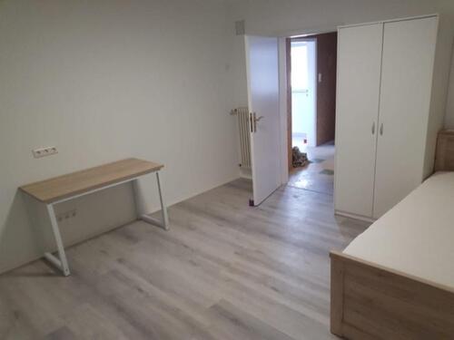 Foto - Monteurzimmer WG Gäste Zimmer Pendler in 4 er WG nähe KIT Nord