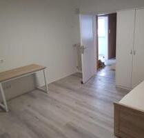 Monteurzimmer WG Gäste Zimmer Pendler in 4 er WG nähe KIT Nord - Stutensee