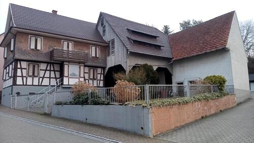 Foto - 1-2 Familienhaus Bauernhaus mit Scheune auf großem Grundstück