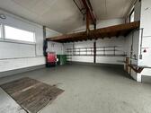Foto - KFZ-Halle mit Grube & Hebebühnen-Vorbereitung