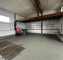 KFZ-Halle mit Grube & Hebebühnen-Vorbereitung - Ulrichstein