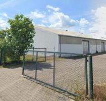 Großzügige Lagerhalle 400 m² + 870 m² Außenfläche | Rolltor uvm. - Salzwedel