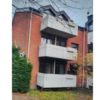 Renovierte 4-Zimmer Wohnung; 2 Balkone, zentral mit 104m² - Ahlen