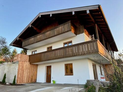 Foto - Gepflegte Helle Doppelhaushälfte mit Einliegerwohnung und Garten