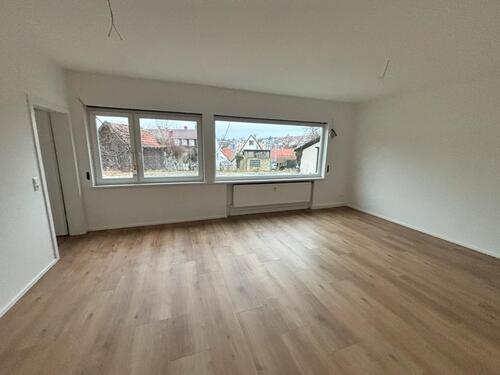 Foto - Helle, schöne, renovierte 3-Zi Wohnung in Grossbettlingen