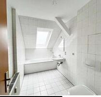 Ruhige 2 Zimmerwohnung - neue Küche - Uni und Zentrumsnah - Chemnitz Bernsdorf