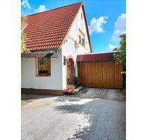 Biete Einfamilienhaus - 310.000,00&nbsp;EUR Kaufpreis, ca.&nbsp; 180,00&nbsp;m&sup2; in Großräschen (PLZ: 01983)