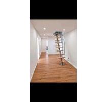 Sanierte4-Zimmer-Duplex-Dachgeschosswohnung - Nidderau