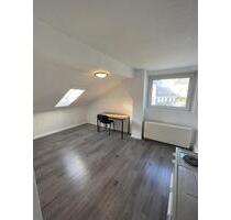 Renoviertes Apartment in zentraler Lage - Wuppertal Elberfeld