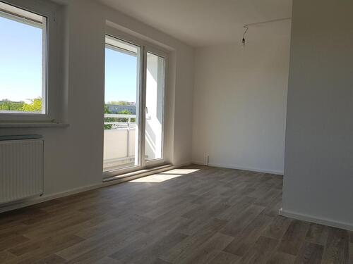 Foto - Halle Neustadt - Familienfreundlich wohnen – mit offener Küche & Abstellraum !