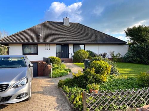 Foto - Repräsentatives, freistehendes Einfamilienhaus
