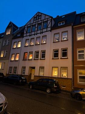 Foto - Drei Raum Wohnung - 400,00 EUR Kaltmiete,