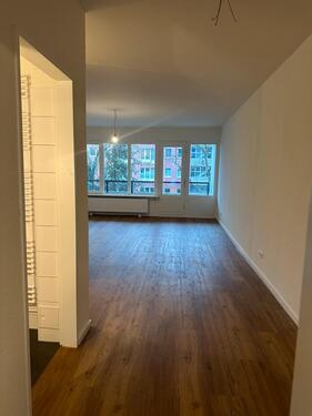 Foto - Helle 1-Zimmer-Wohnung (53 m²) zur Untermiete nähe Mittelweg