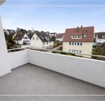 Hochwertig sanierte 2-Zi-Wohnung mit Balkon und moderner Einbauküche - Leonberg
