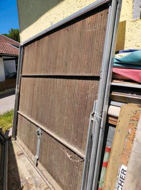 Foto - Garage Tor - 120,00&nbsp;EUR Miete,