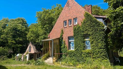 Foto - Charmantes Backsteinhaus mit großem Grundstück