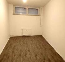 Helle, gemütliche und renovierte Wohnung zu vermieten - Duisburg Mittelmeiderich