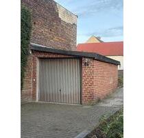 Garage in Oer-Erkenschwick mit elektrischem Garagentor zu vermiet