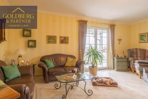 Foto - Mehrfamilienhaus, Wohnhaus in Volkmarsen zum Kaufen