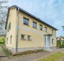 Familie Haus Vermietet - 1.500,00&nbsp;EUR Kaltmiete, ca.&nbsp; 298,00&nbsp;m&sup2; in Eisleben (Lutherstadt) (PLZ: 06295)