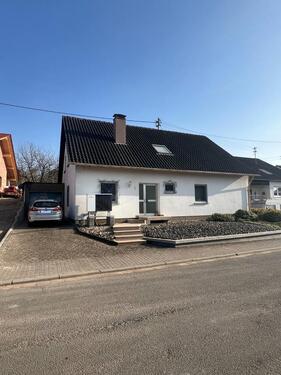 Foto - Verkaufe 1 FH mit großem Garten, Umstell. WP bereits erfolgt