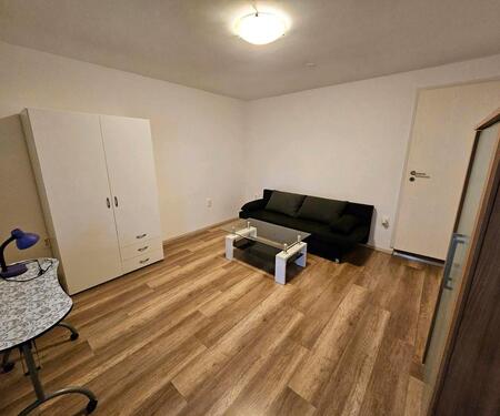 Foto - 1-Zimmer-Wohnung mit Loggia - 450,00&nbsp;EUR Kaltmiete, ca.&nbsp; 38,00&nbsp;m&sup2;