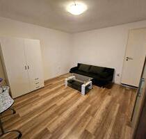 1-Zimmer-Wohnung mit Loggia - 450,00&nbsp;EUR Kaltmiete, ca.&nbsp; 38,00&nbsp;m&sup2; in Dürrwangen (PLZ: 91602)