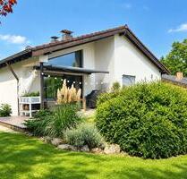 Attraktives, freistehendes Einfamilienhaus mit Einliegerwohnung - Schömberg
