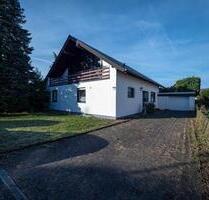 Freistehendes Haus mit Garten zu verkaufen - Dormagen Broich