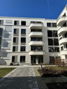 Foto - Zweitbezug - Exklusive 3-Zimmer-Neubauwohnung mit 2 Balkonen