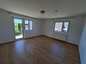 Foto - Renovierte sonnige 2-Zimmer-Wohnung in idyllischer Wohnanlage