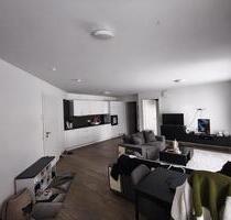 Charmante 2 Zimmer OG- Wohnung inkl. Einbauküche. - Lohne (Oldenburg)