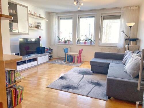 Foto - Zwei Zimmer renovierte möblierte Wohnung