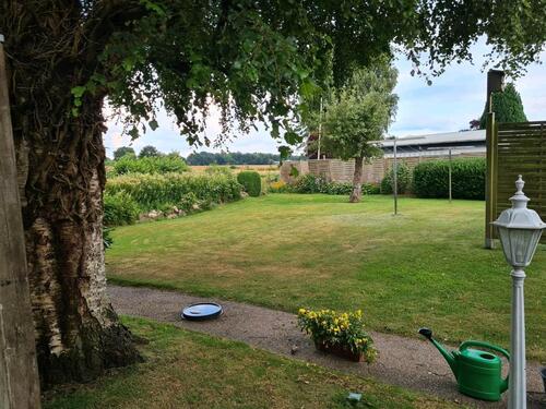 Foto - Idyllisches Eigenheim mit großzügigem Garten“