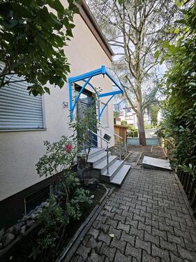 Foto - Doppelhaushälfte in OF, 2500 Euro incl. Nebenkosten