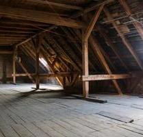 Dachboden Lager - 100,00 EUR Kaltmiete, in Dresden (PLZ: 01239) Prohlis