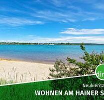 ERSTBEZUG am Hainer See mit privater Dachterrasse mit Seeblick, Garage, Tageslichtbad, PV-Anlage ... - Neukieritzsch